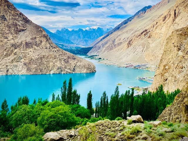 "Hunza Valley tour packages Pakistan - Travelstation"