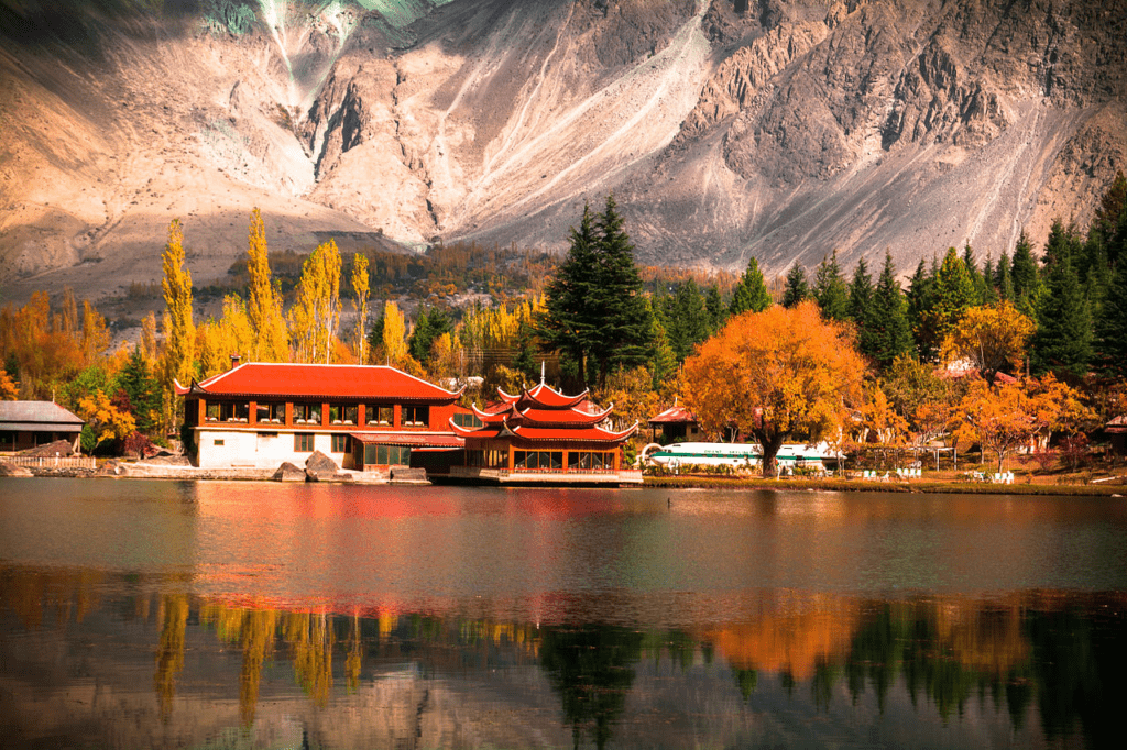 "Skardu tour packages by air and road - Travelstation"