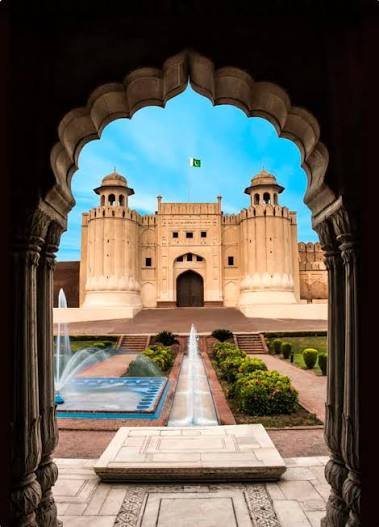 travel agency in lahore